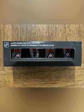 NEW NHL Philadelphia Flyers Shot Glass Set - Set includes 4-2oz glasses 🏒